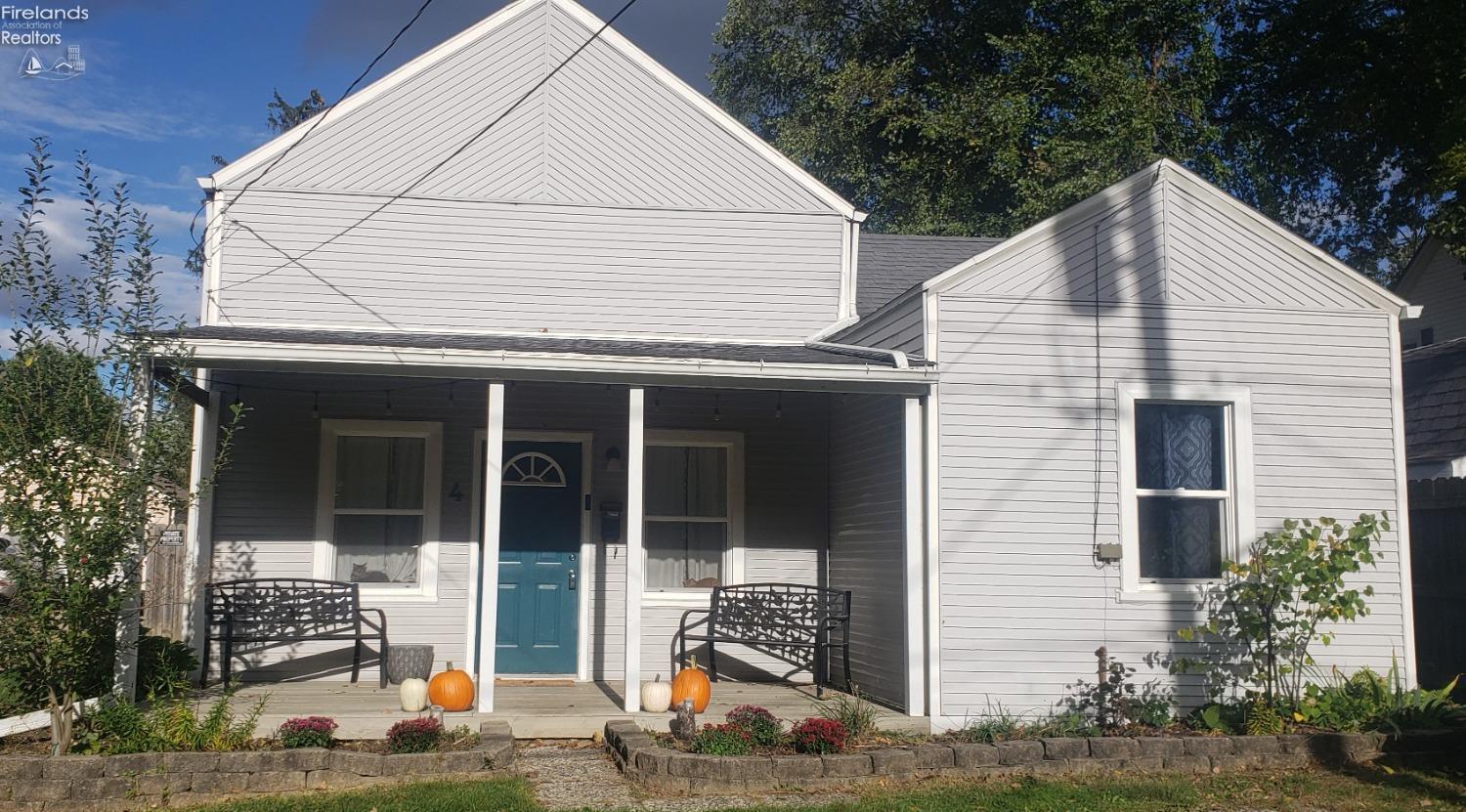 Property Photo: 4 Grove Avenue OH 44857