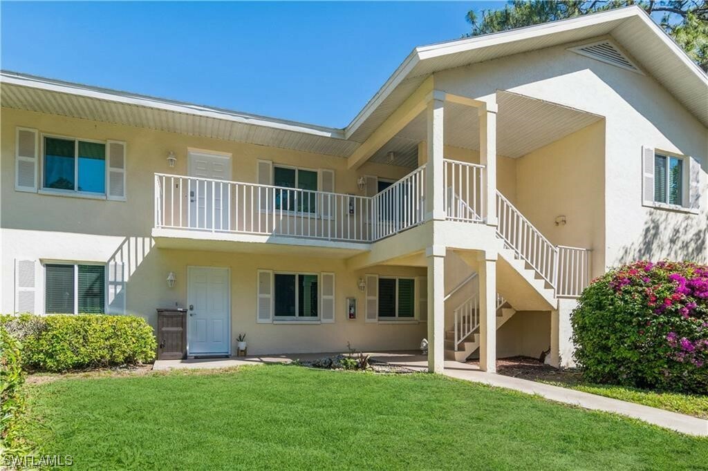 Property Photo: 250 Timber Lake Circle E103 FL 34104