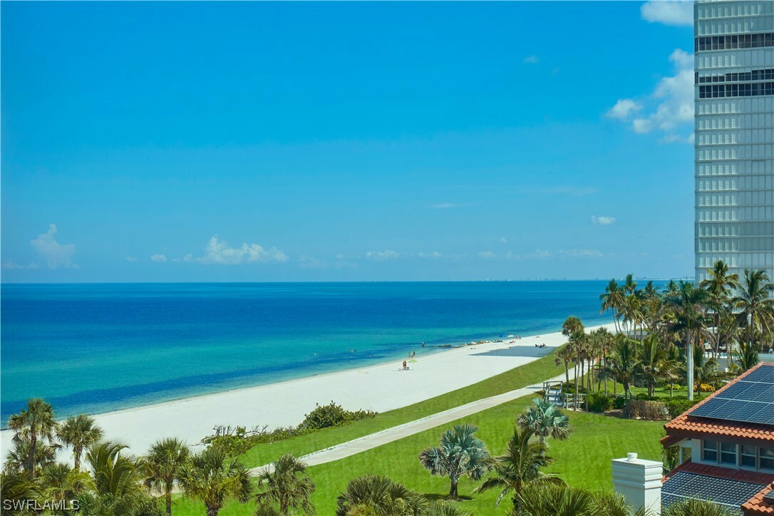 Property Photo: 4651 Gulf Shore Boulevard 406 FL 34103