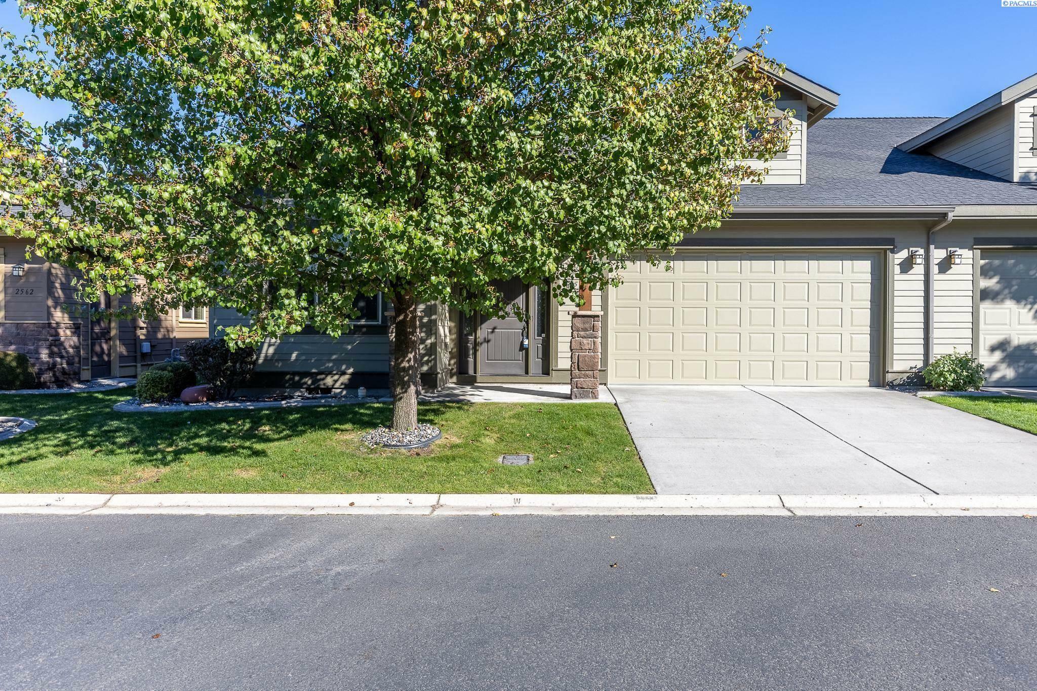 Property Photo:  2556 Magnolia Ct  WA 99354 