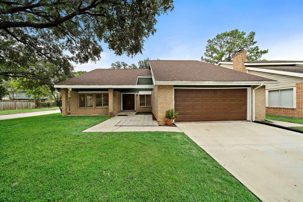 Property Photo:  16838 Spruce Run Drive  TX 77379 