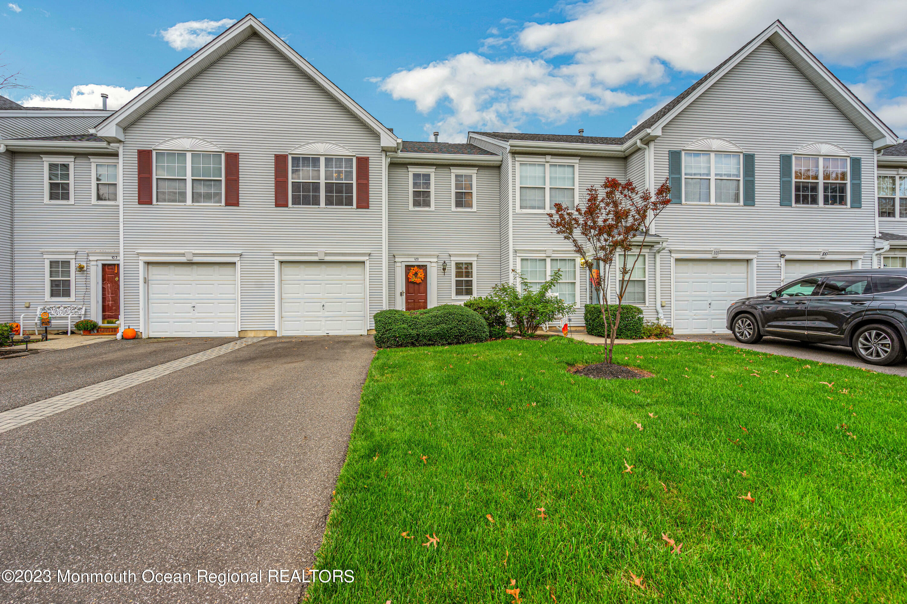 Property Photo:  102 Wood Duck Court 1000  NJ 07728 