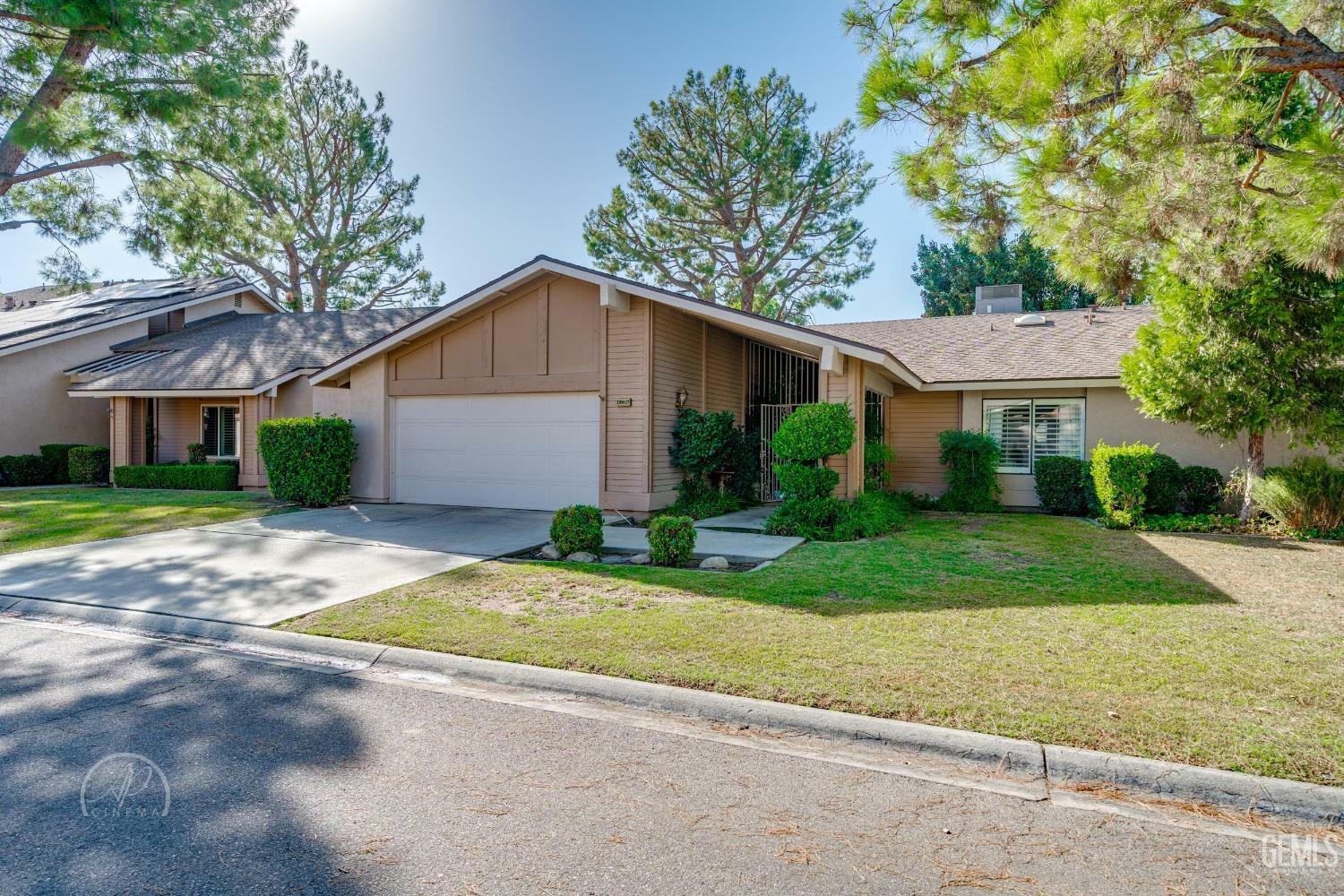 Property Photo:  1700 Ashe Road 27  CA 93309 