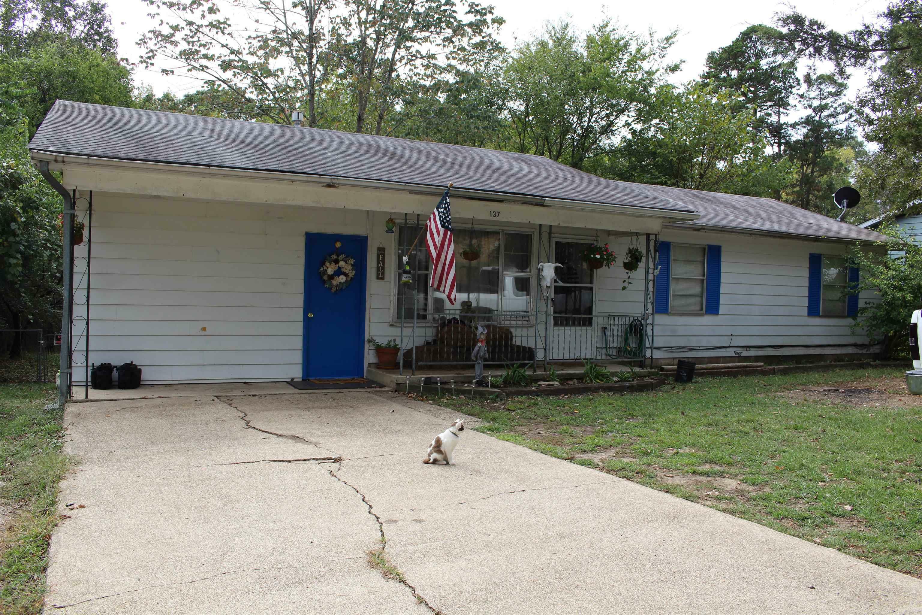Property Photo: 137 Abernathy Street AR 71957