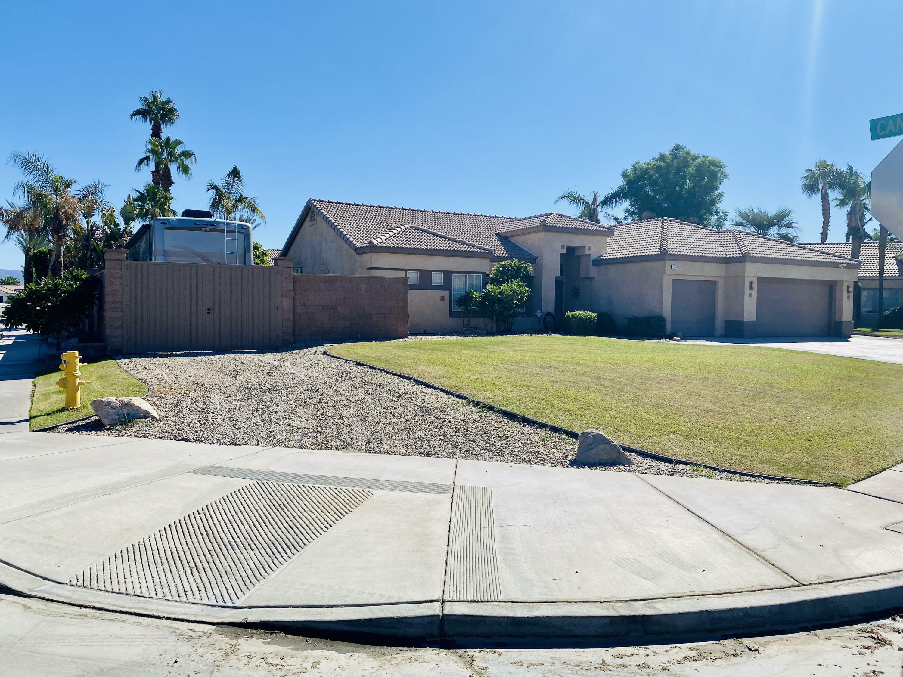 Property Photo:  44540 Pala Circle Circle  CA 92253 