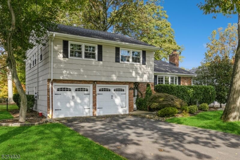 Property Photo:  245 Delaware St  NJ 07090 