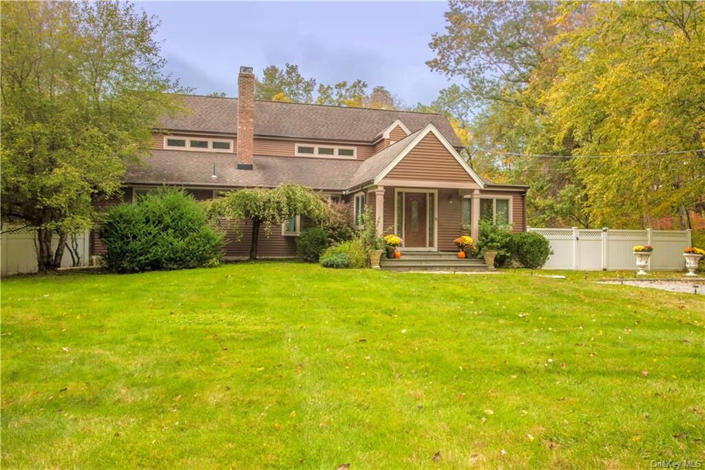 Property Photo:  136 Boway Road  NY 10590 