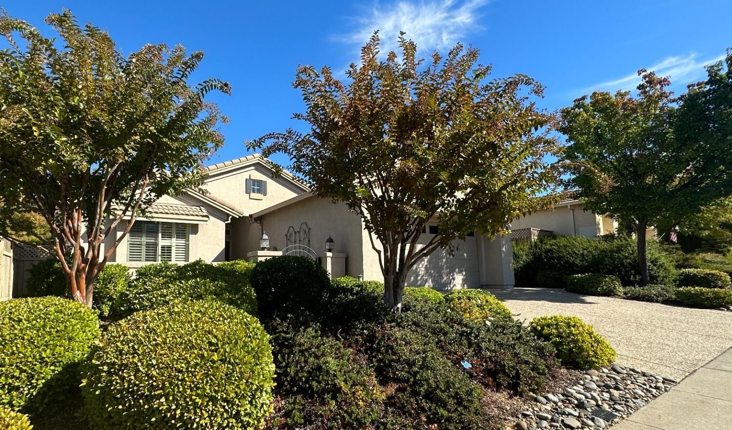 Property Photo: 2476 Winding Way CA 95648