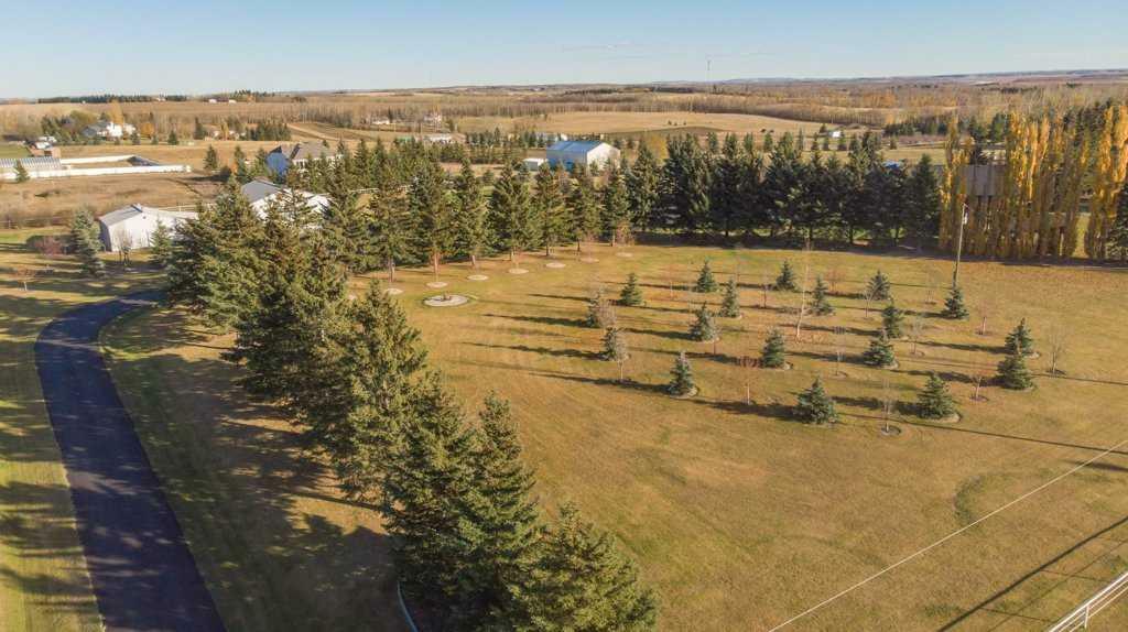 Property Photo:  113, 1271 Township Road 392 113  AB T4S 1R7 