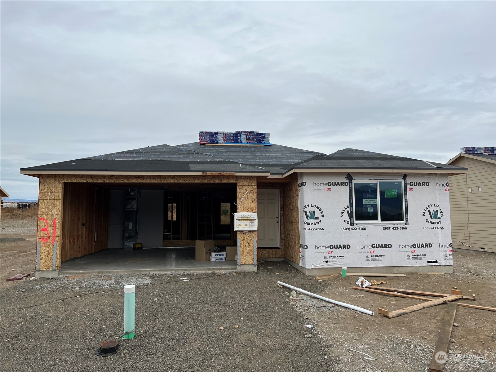Property Photo: 2387 SE 3rd Street WA 98802