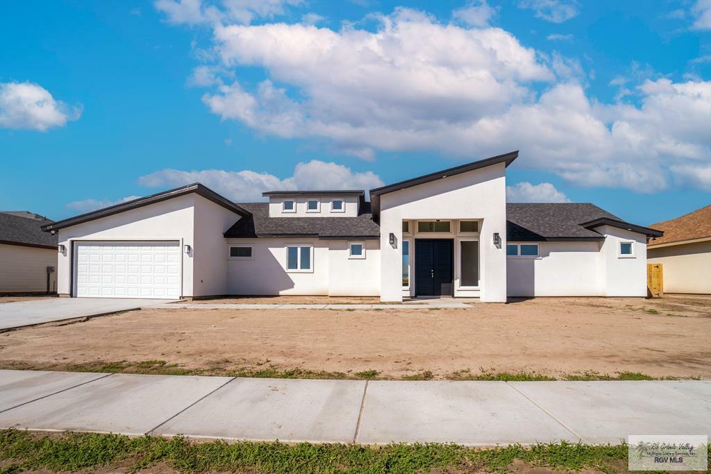 618 Red Oak Ave.  Harlingen TX 78552 photo