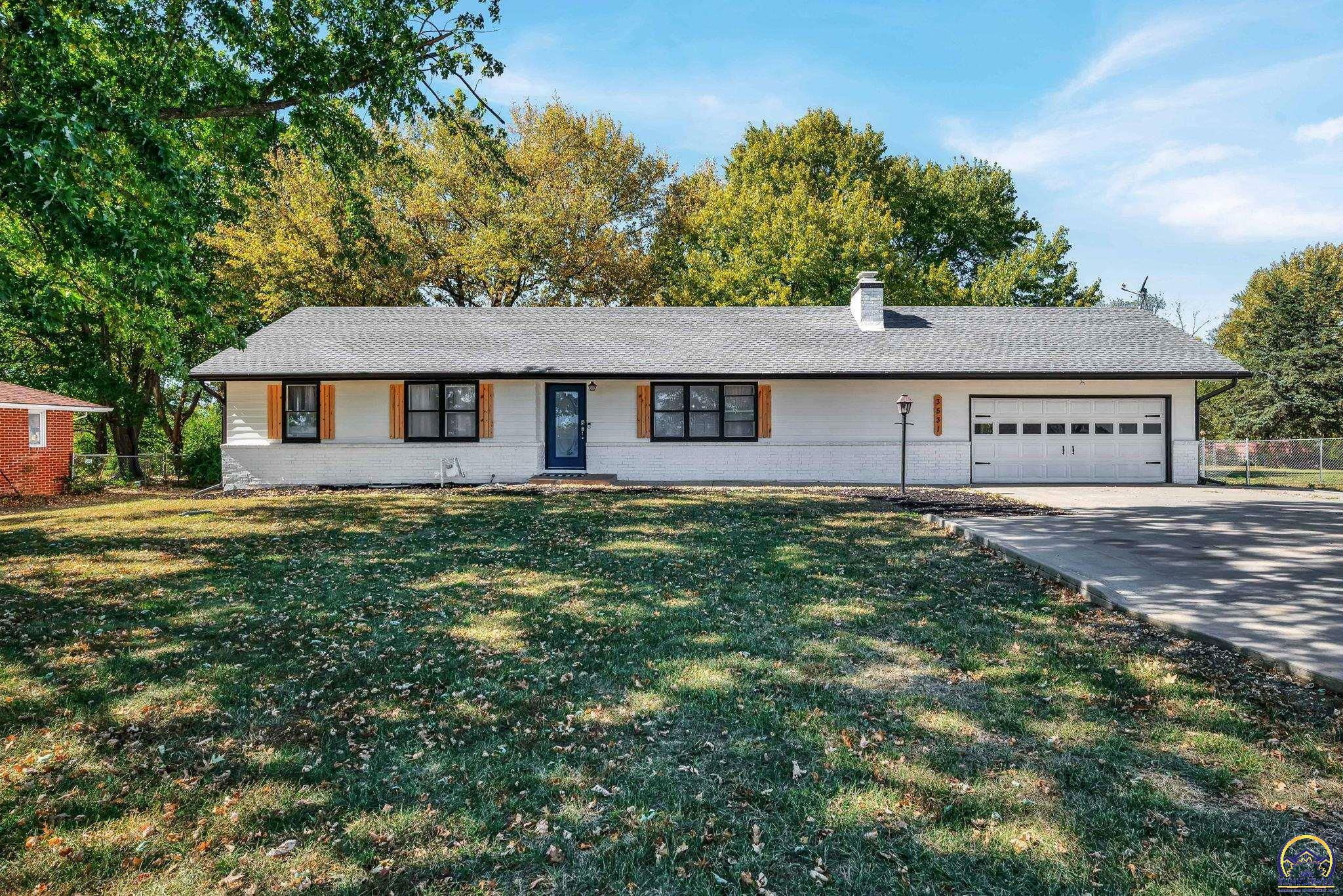 Property Photo:  3531 SE Croco Rd  KS 66605 