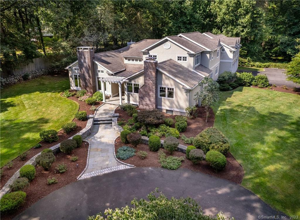 Property Photo: 5 Rose Lane CT 06880
