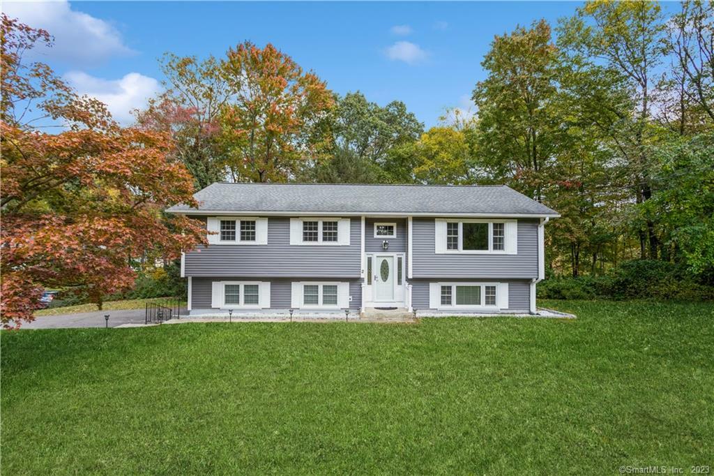 Property Photo: 2 Mohawk Circle CT 06811