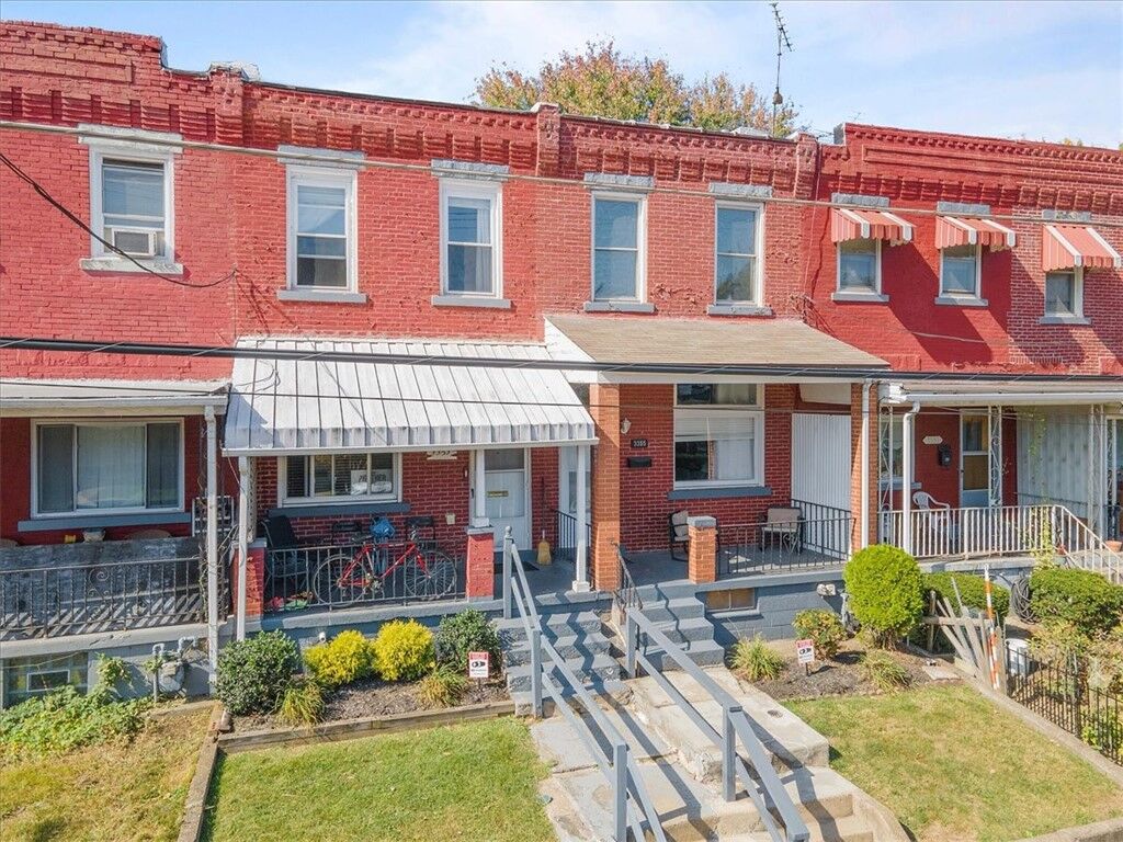 Property Photo:  3355 Parkview Avenue  PA 15213 