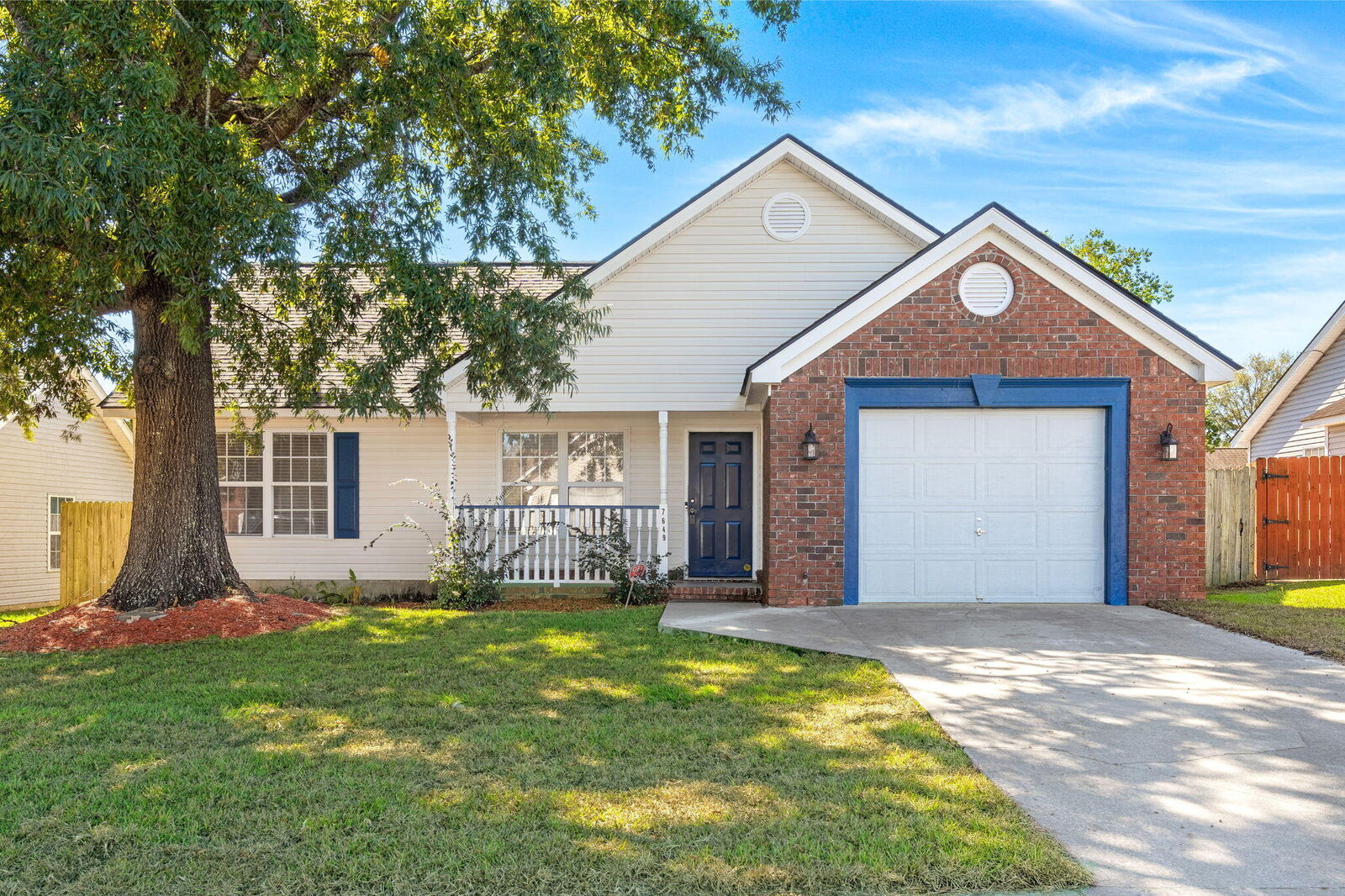 Property Photo: 7649 Brookdale Boulevard SC 29418