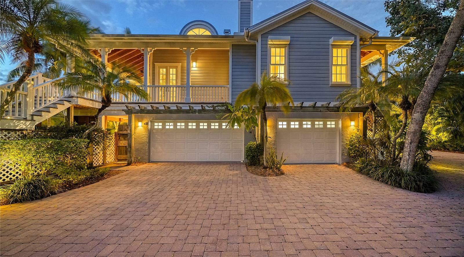Property Photo: 119 Faubel Street FL 34242