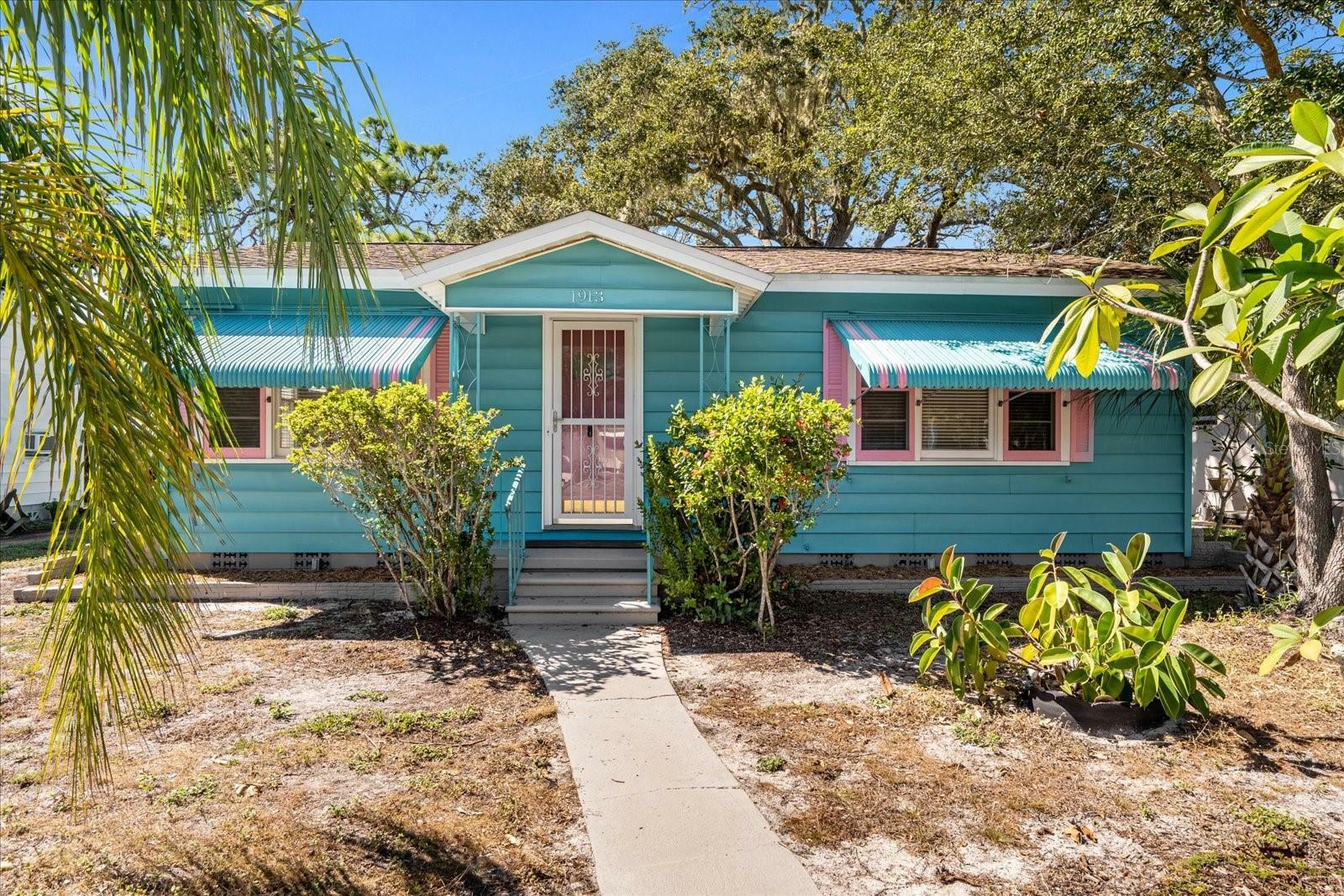 Property Photo:  1913 55th Street S  FL 33707 