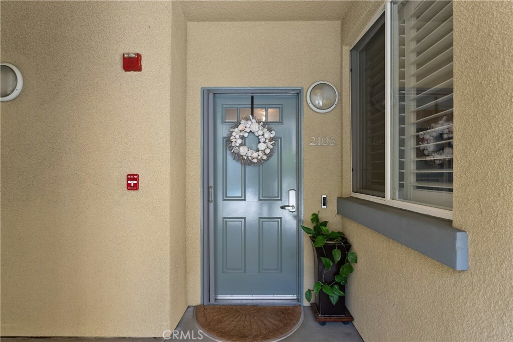 Property Photo: 1400 E Ocean Boulevard 2103 CA 90802