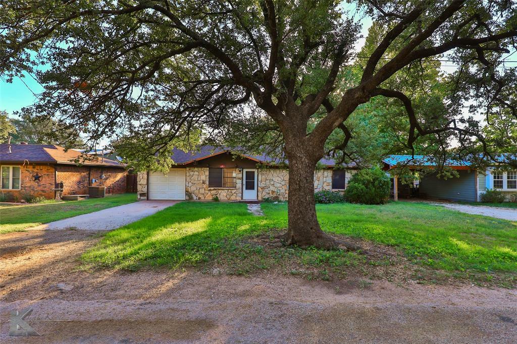 Property Photo: 317 William Street TX 79508
