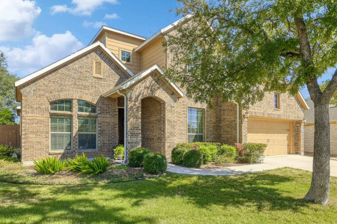 Property Photo:  1017 Winding Way Drive  TX 78628 