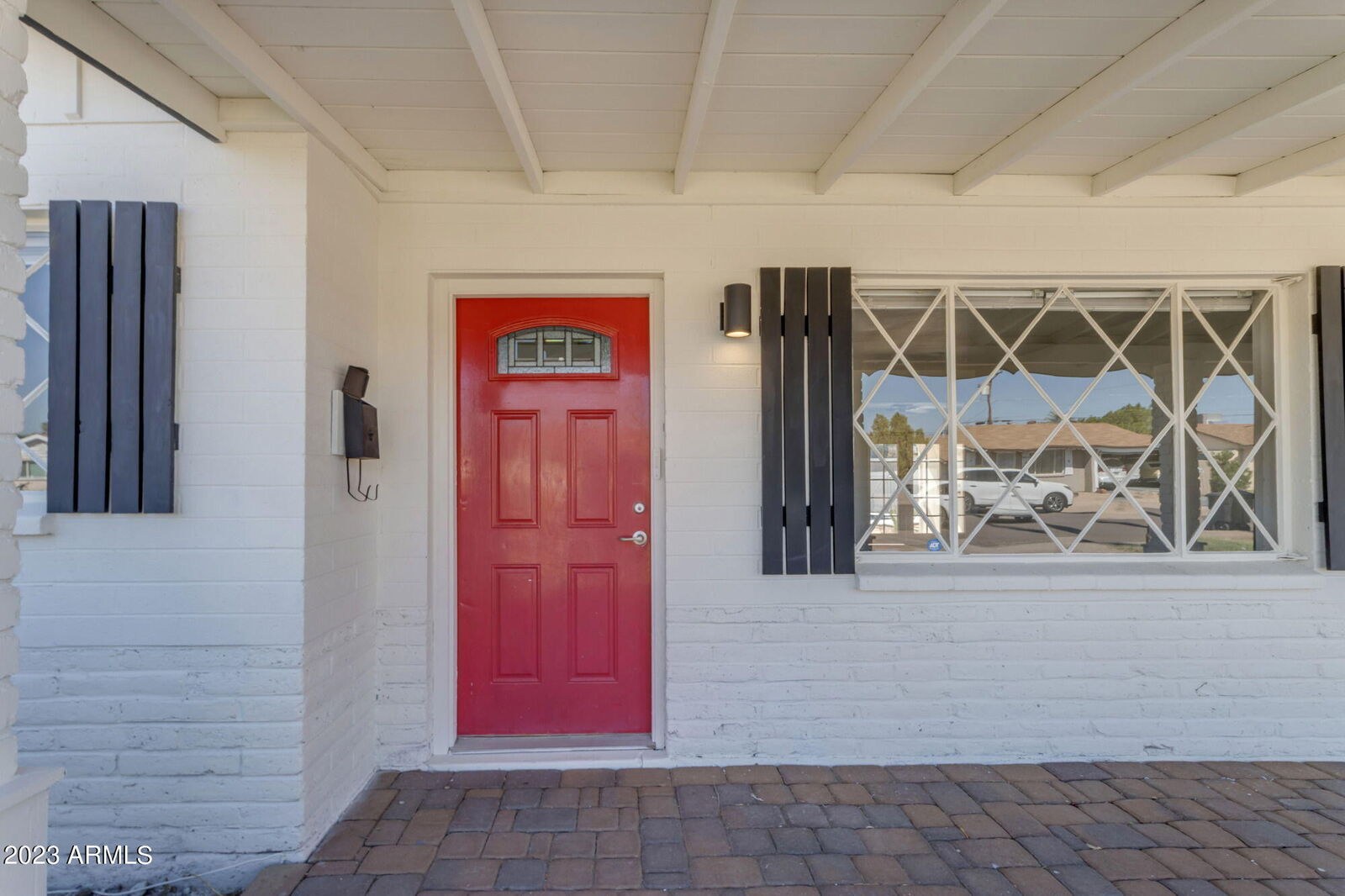 Property Photo: 6819 E Latham Street AZ 85257