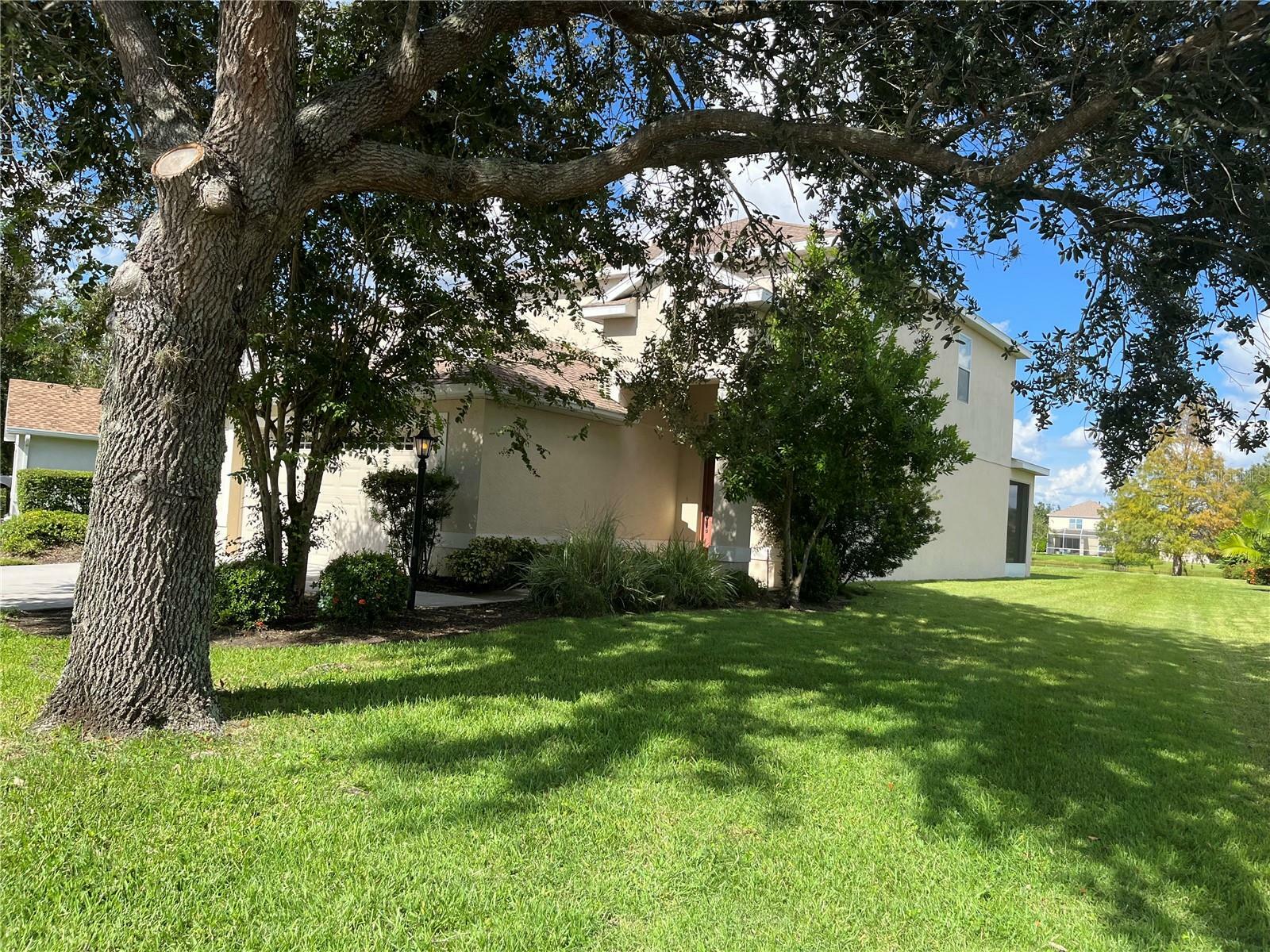 Property Photo:  6363 Robin Cove  FL 34202 