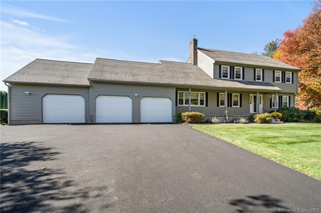 Property Photo:  205 Battle Street  CT 06010