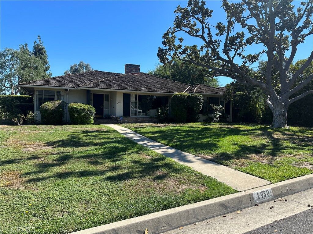 Property Photo:  2930 Canterbury Road  CA 91108 