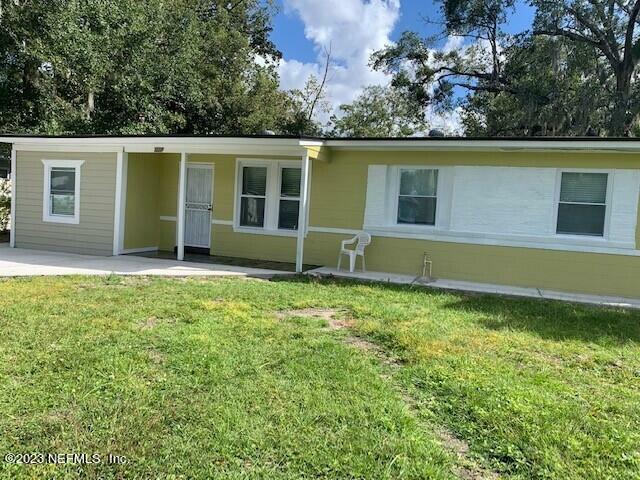 Property Photo:  10119 Haverford Road  FL 32218 