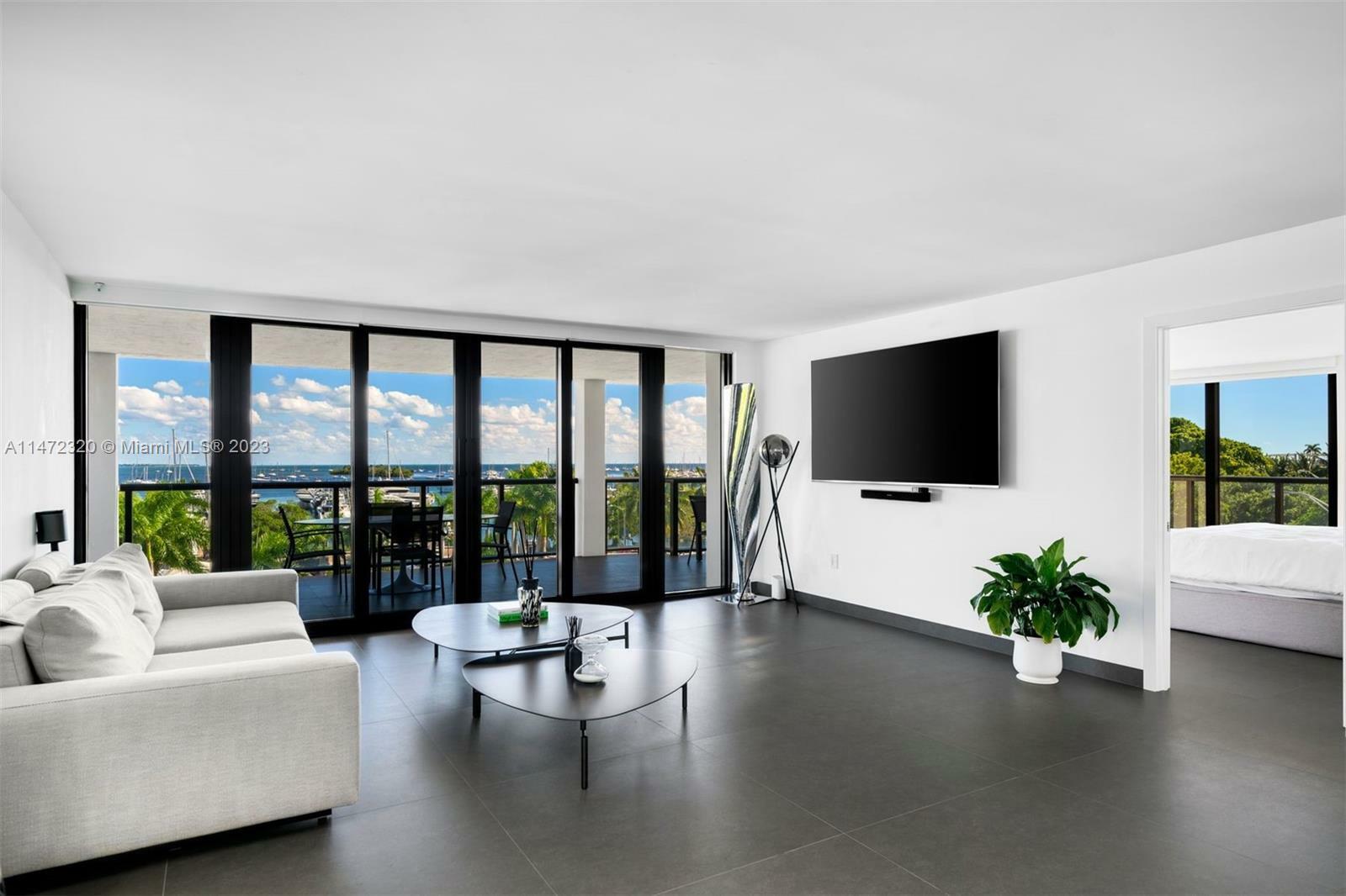Property Photo: 2575 S Bayshore Dr 6A FL 33133