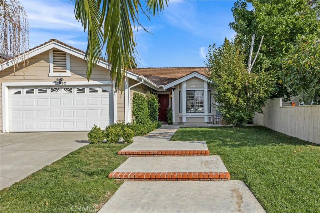 Property Photo:  21092 Wood Hollow Lane  CA 92679 