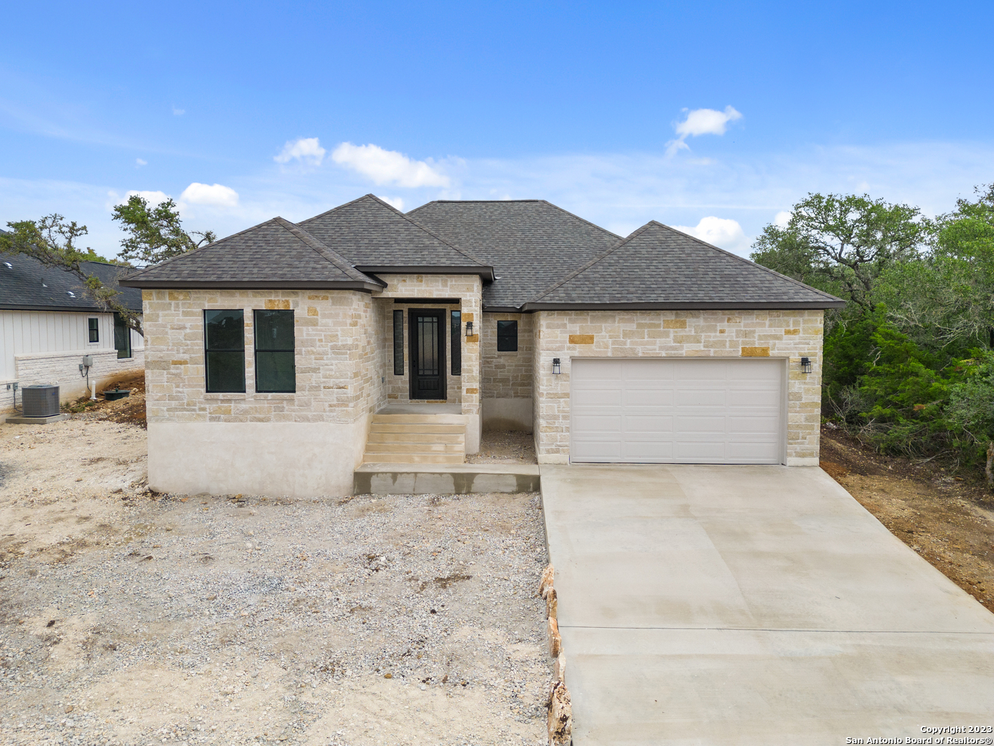 Property Photo: 119 E Alex Jordan TX 78606