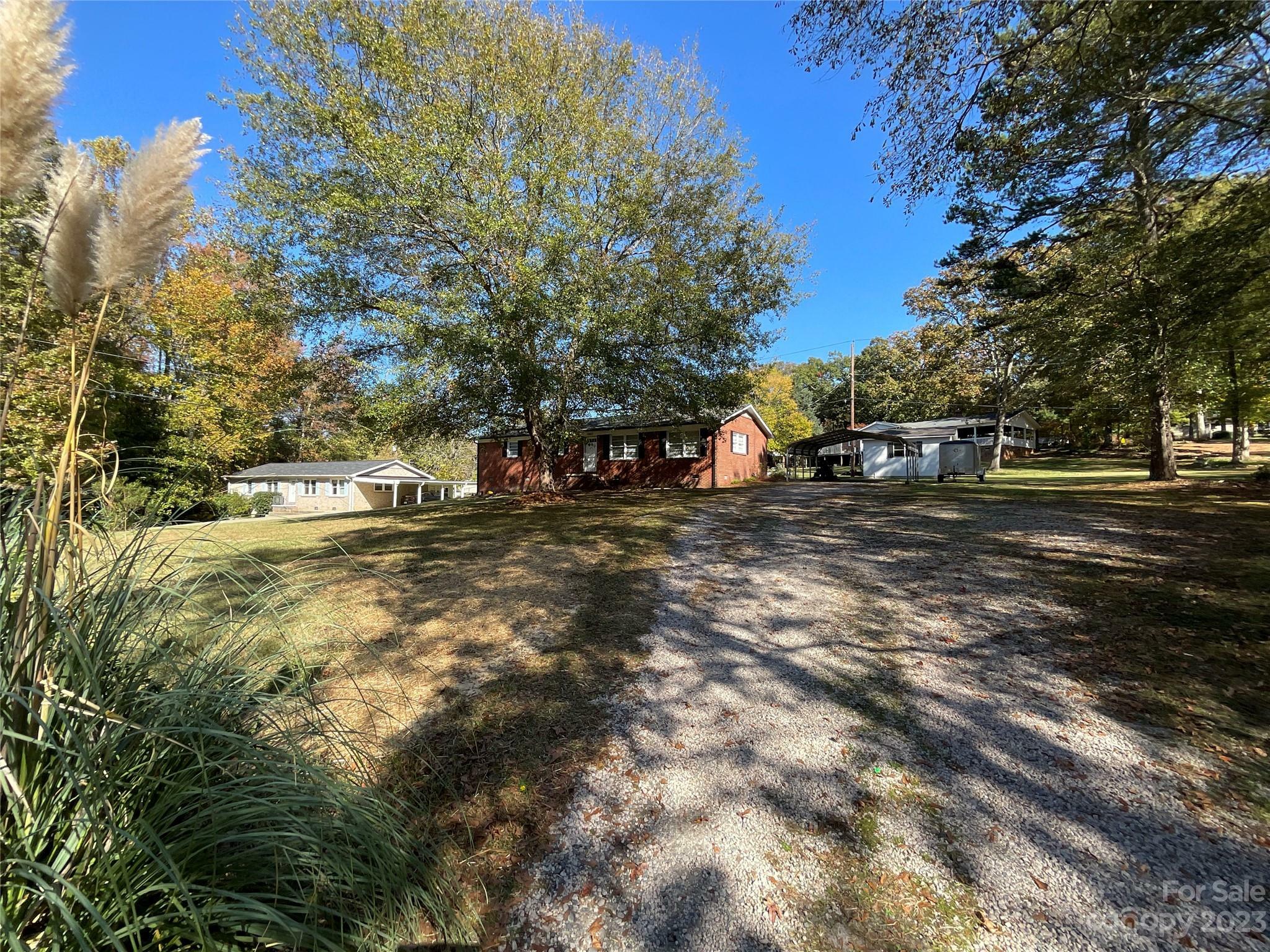 Property Photo: 1285 Rainbow Circle SC 29704