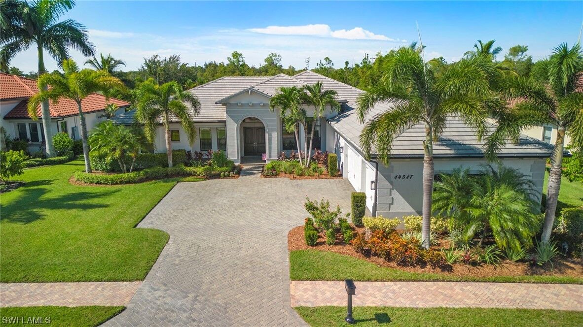 Property Photo: 14517 Marsala Way FL 34109