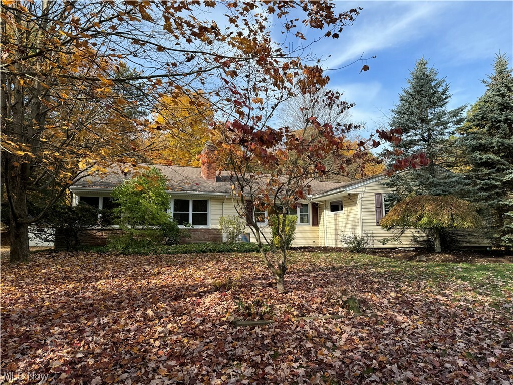 Property Photo:  11892 Auburn Road  OH 44024 