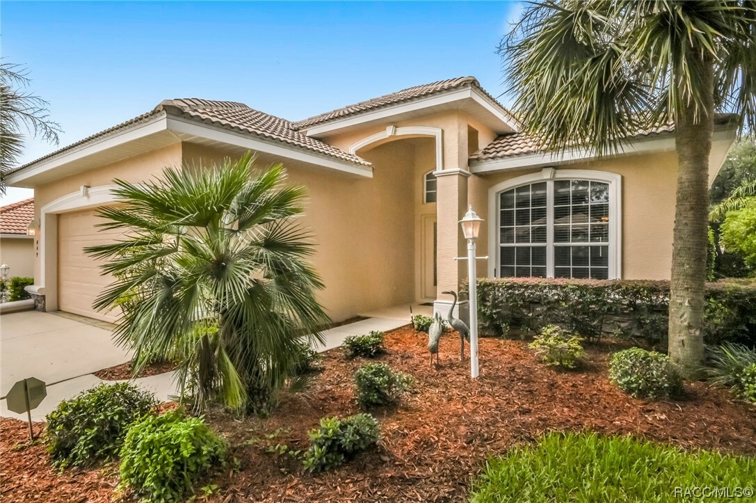 Property Photo:  849 W Skyview Crossing Drive  FL 34442 