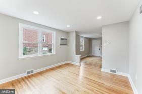 Property Photo: 331 Walnut St PA 19018