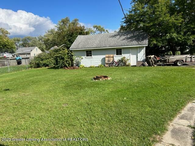 Property Photo:  1888 Maple Street  MI 48842 