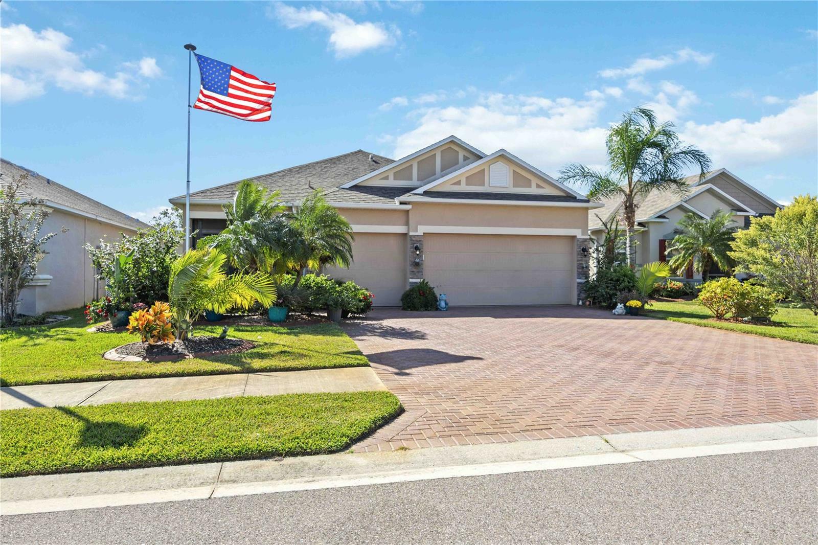 Property Photo:  27855 Arrowhead Circle  FL 33982 