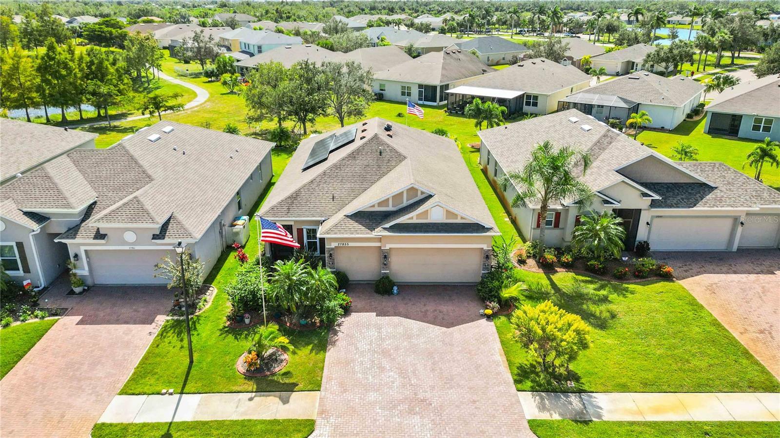 Property Photo: 27855 Arrowhead Circle FL 33982
