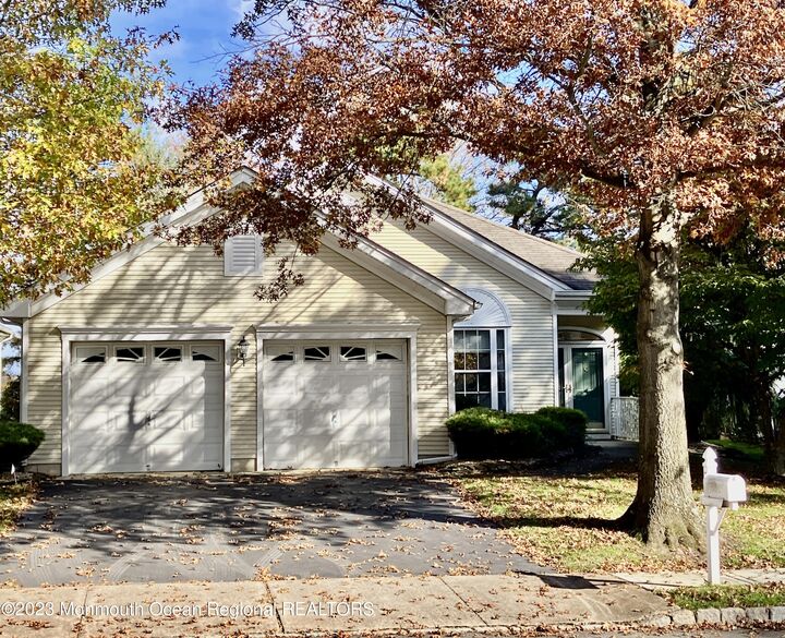 39 Silverspring Drive  Lakewood NJ 08701 photo