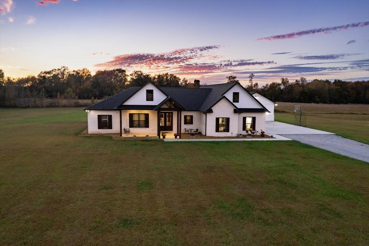 Property Photo:  3449 Henry Cove Rd  TN 37355 