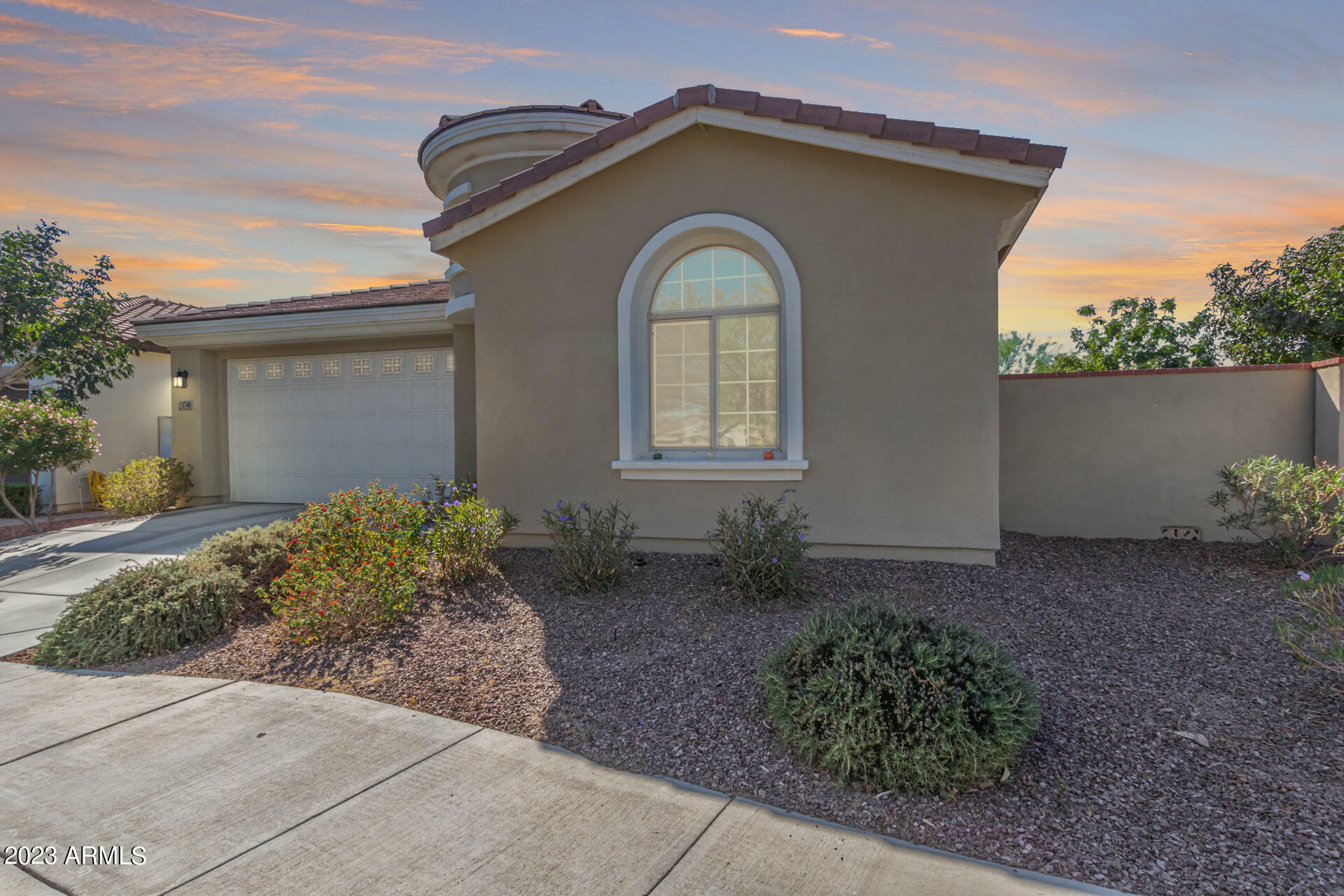 Property Photo:  1740 N 210th Avenue  AZ 85396 