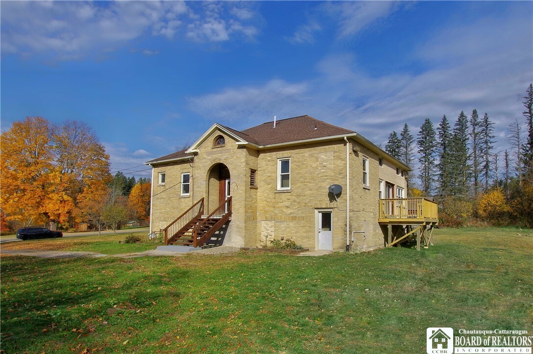 Property Photo:  1944 Open Meadows Road  NY 14710 