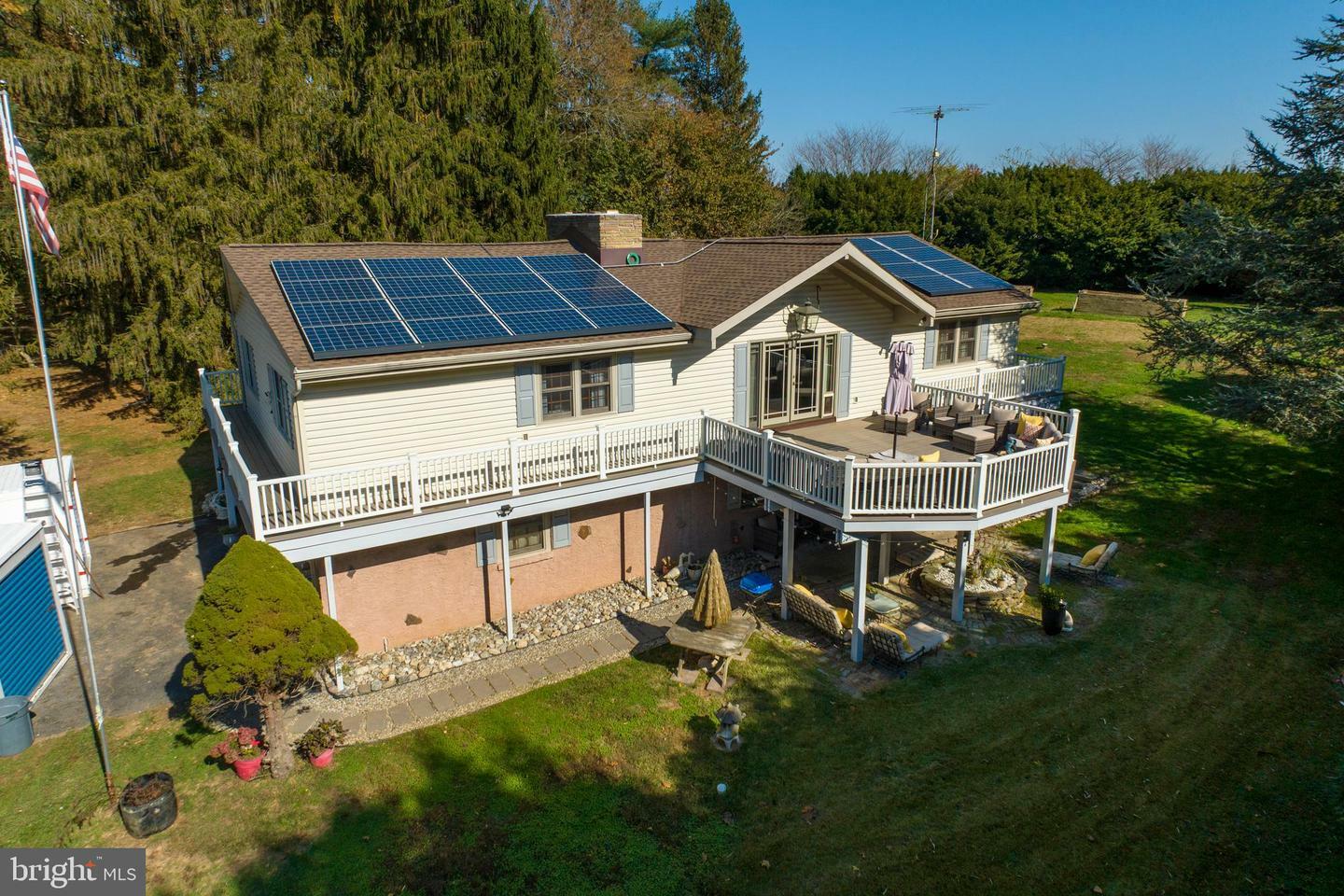 Property Photo: 162 Spruce Grove Road PA 17536