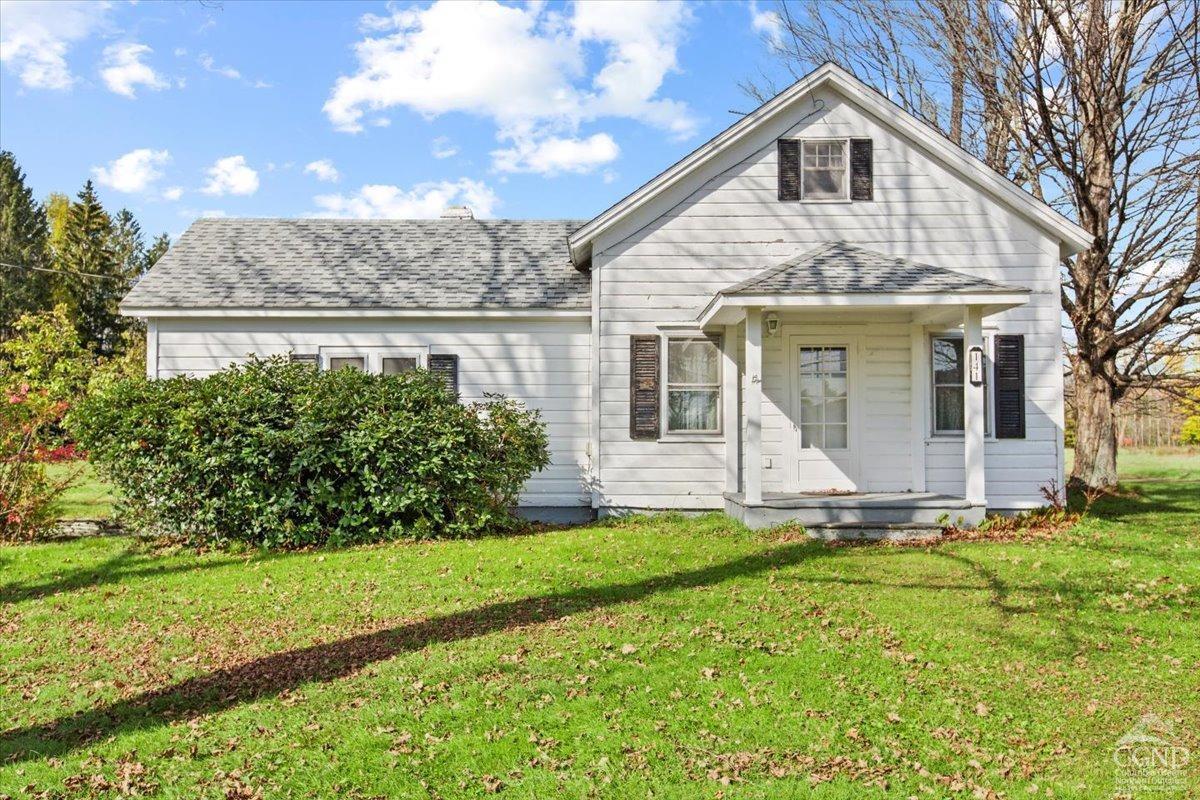 Property Photo:  141 Adams Crossing Road  NY 12062 