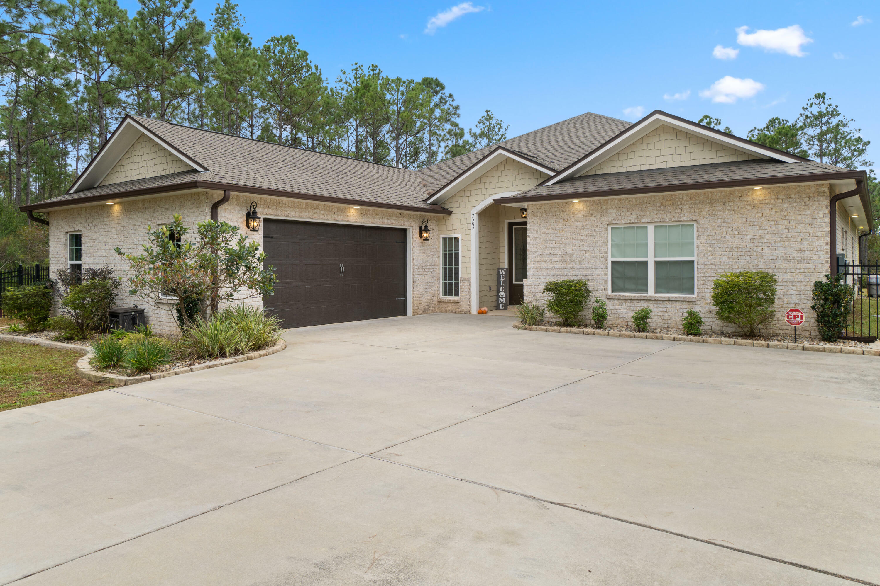 Property Photo:  2505 Whispering Pines Boulevard  FL 32566 