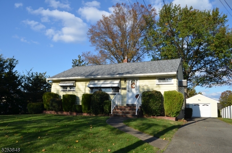 Property Photo:  18 Scharg Ct  NJ 07013 