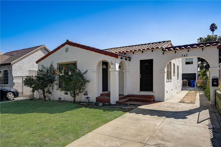 Property Photo: 740 E 83rd Street CA 90001